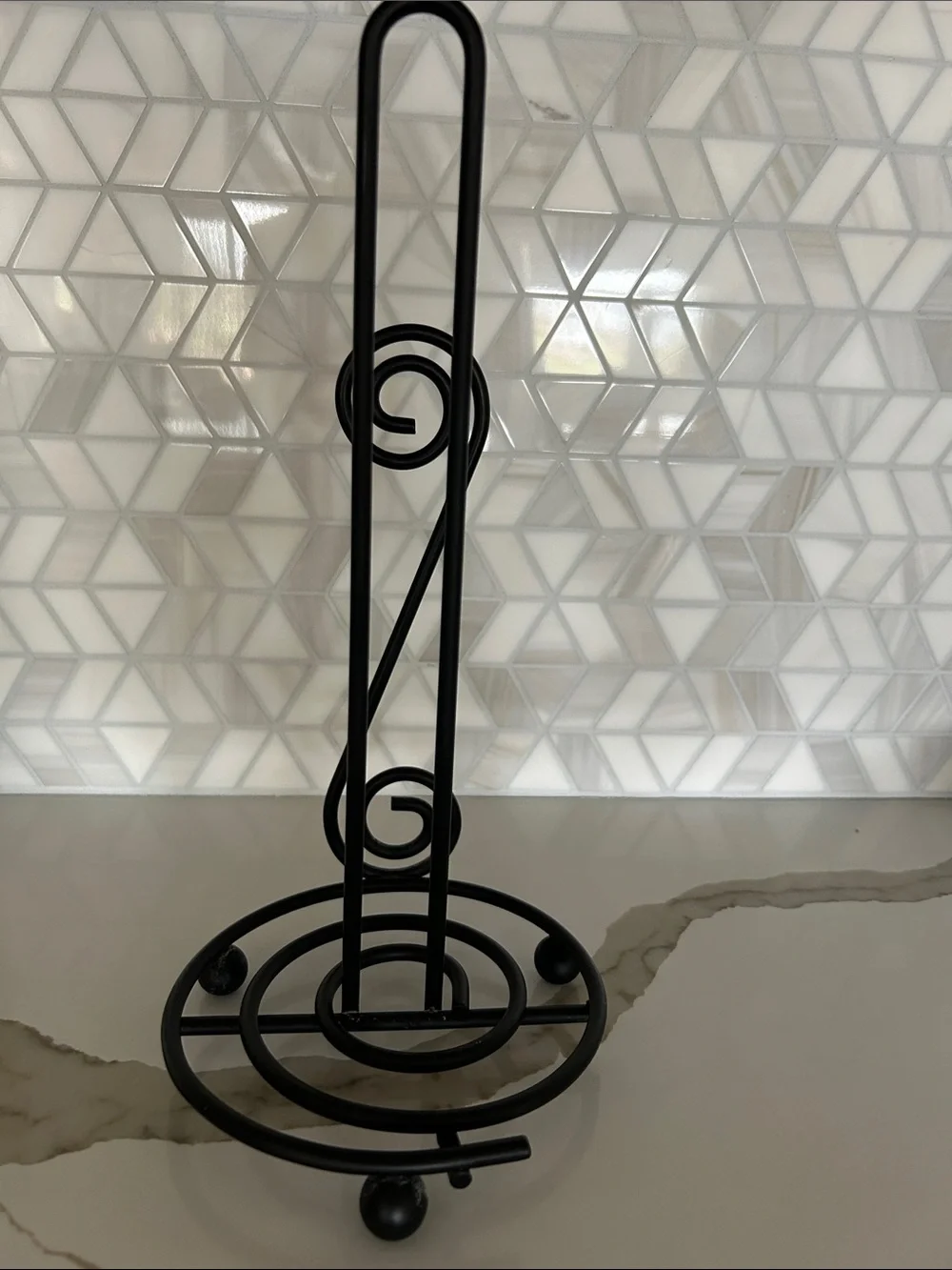 Black Decorative Metal Paper Towel Holder